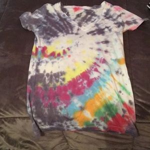 Super cute tie dye shirt I got from target! Size S